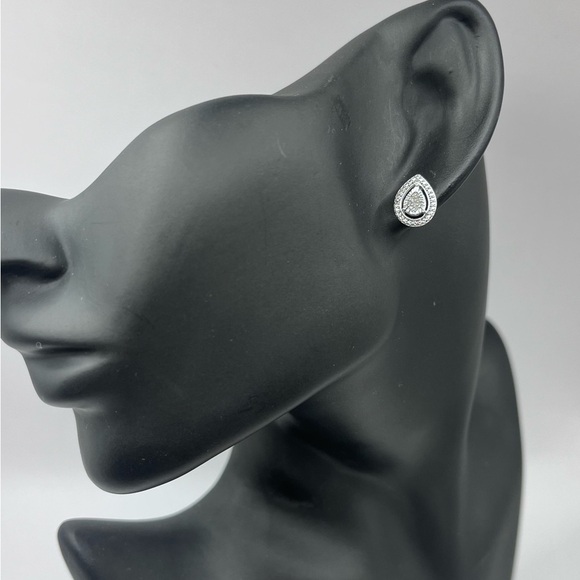 Pear Cut Natural Diamond Silver Stud Earrings - Picture 1 of 5